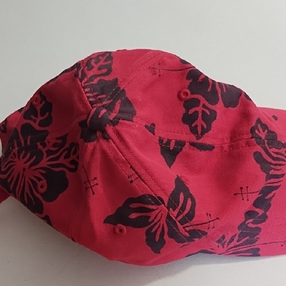 Red & Navy Tropical Print Hat with Curved Brim Cotton Adjustable - Picture 9 of 11